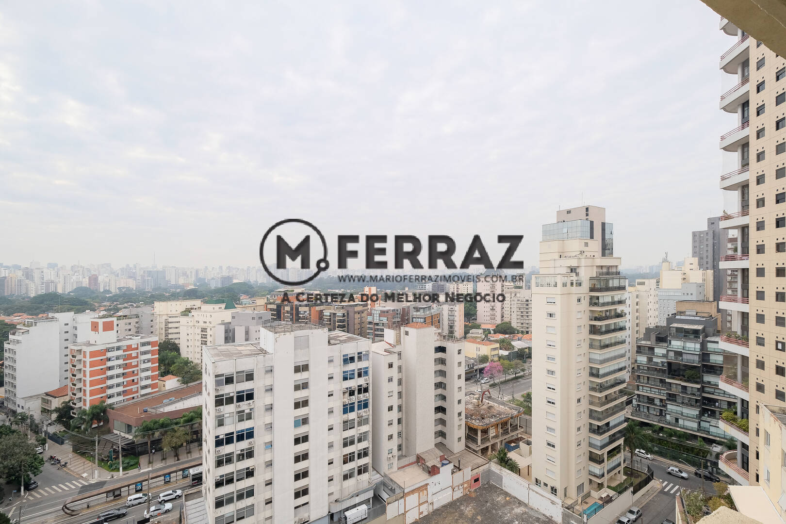 Apartamento para alugar com 3 quartos, 294m² - Foto 11