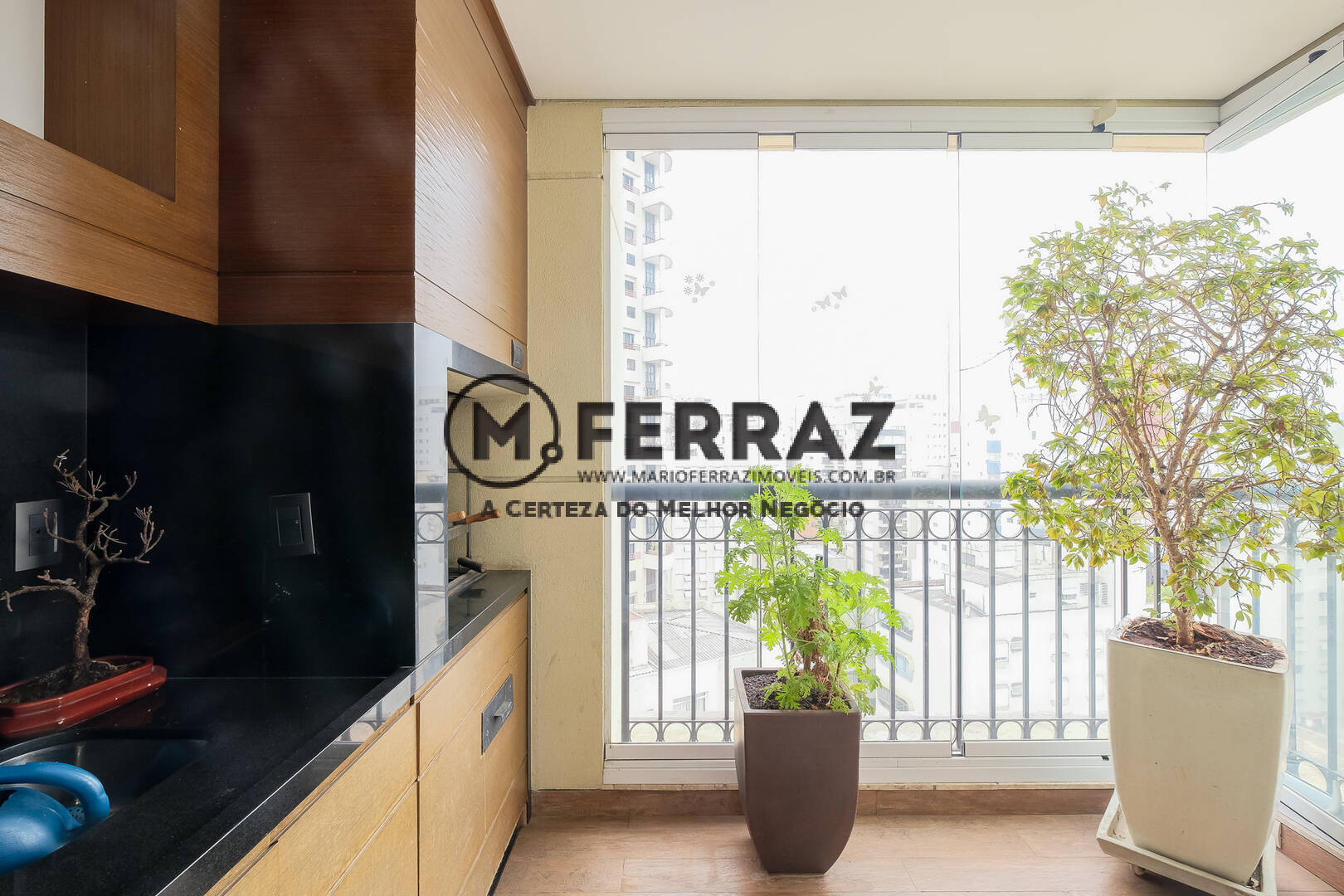 Apartamento para alugar com 3 quartos, 294m² - Foto 14