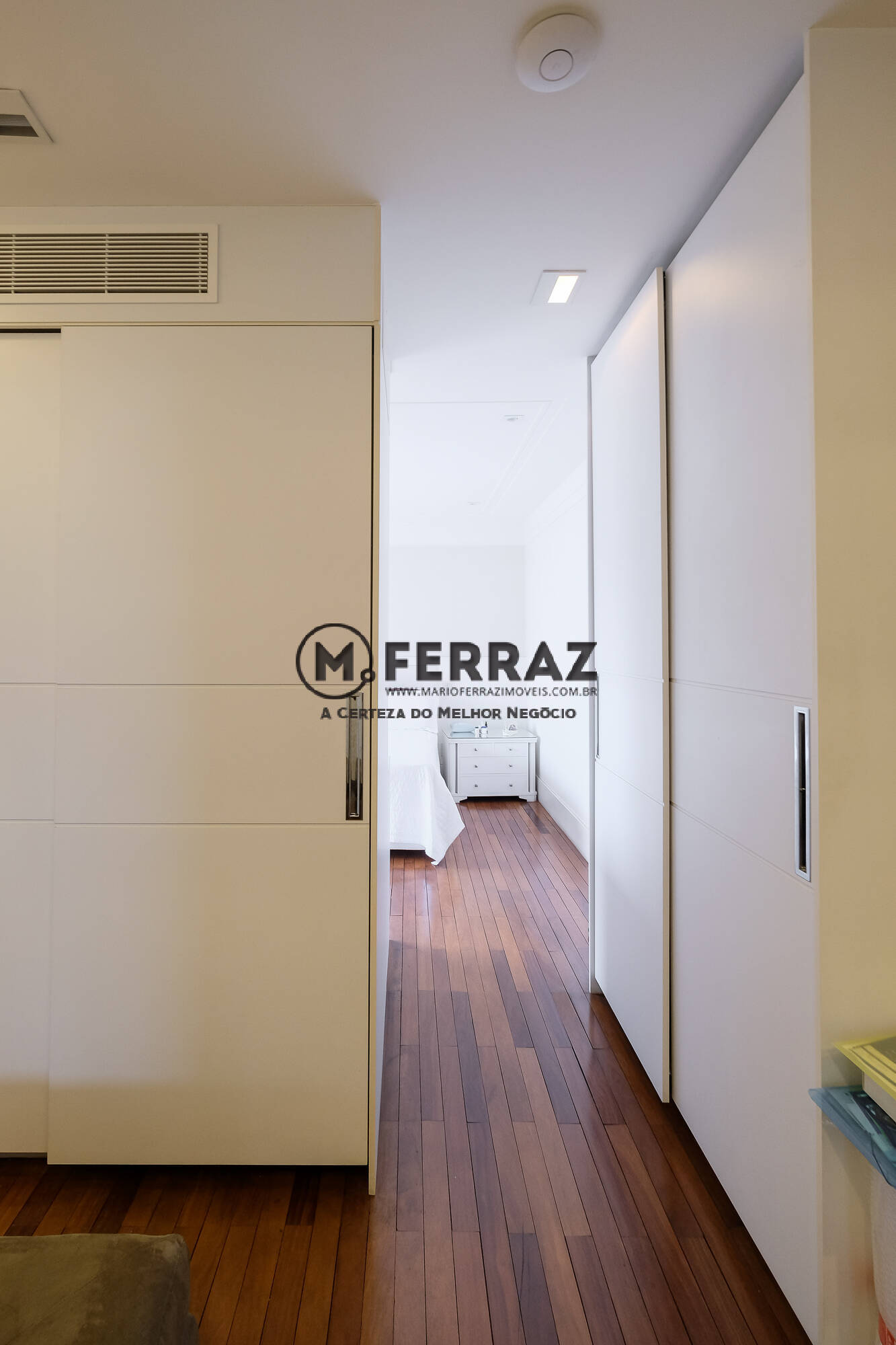 Apartamento para alugar com 3 quartos, 294m² - Foto 32