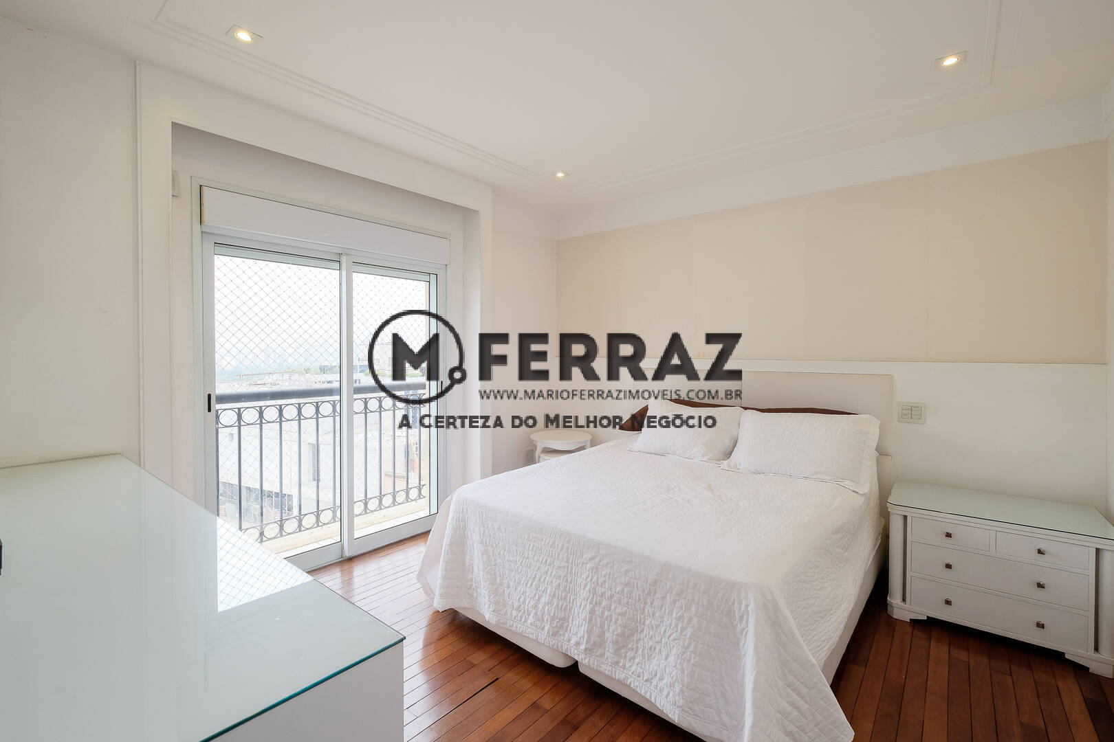 Apartamento para alugar com 3 quartos, 294m² - Foto 33