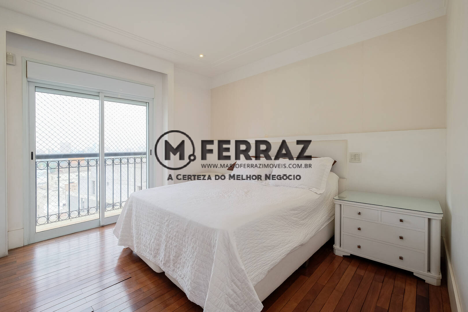 Apartamento para alugar com 3 quartos, 294m² - Foto 34