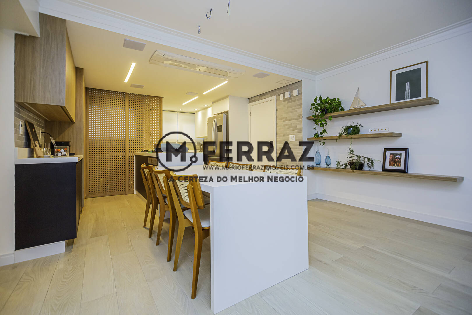 Apartamento à venda com 2 quartos, 110m² - Foto 3