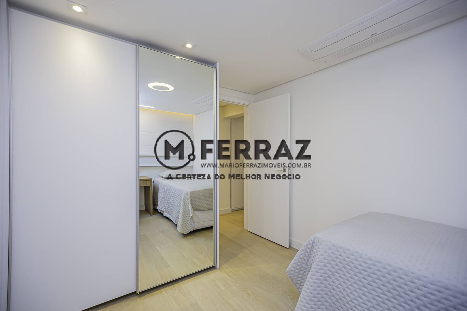 Apartamento à venda com 2 quartos, 110m² - Foto 14