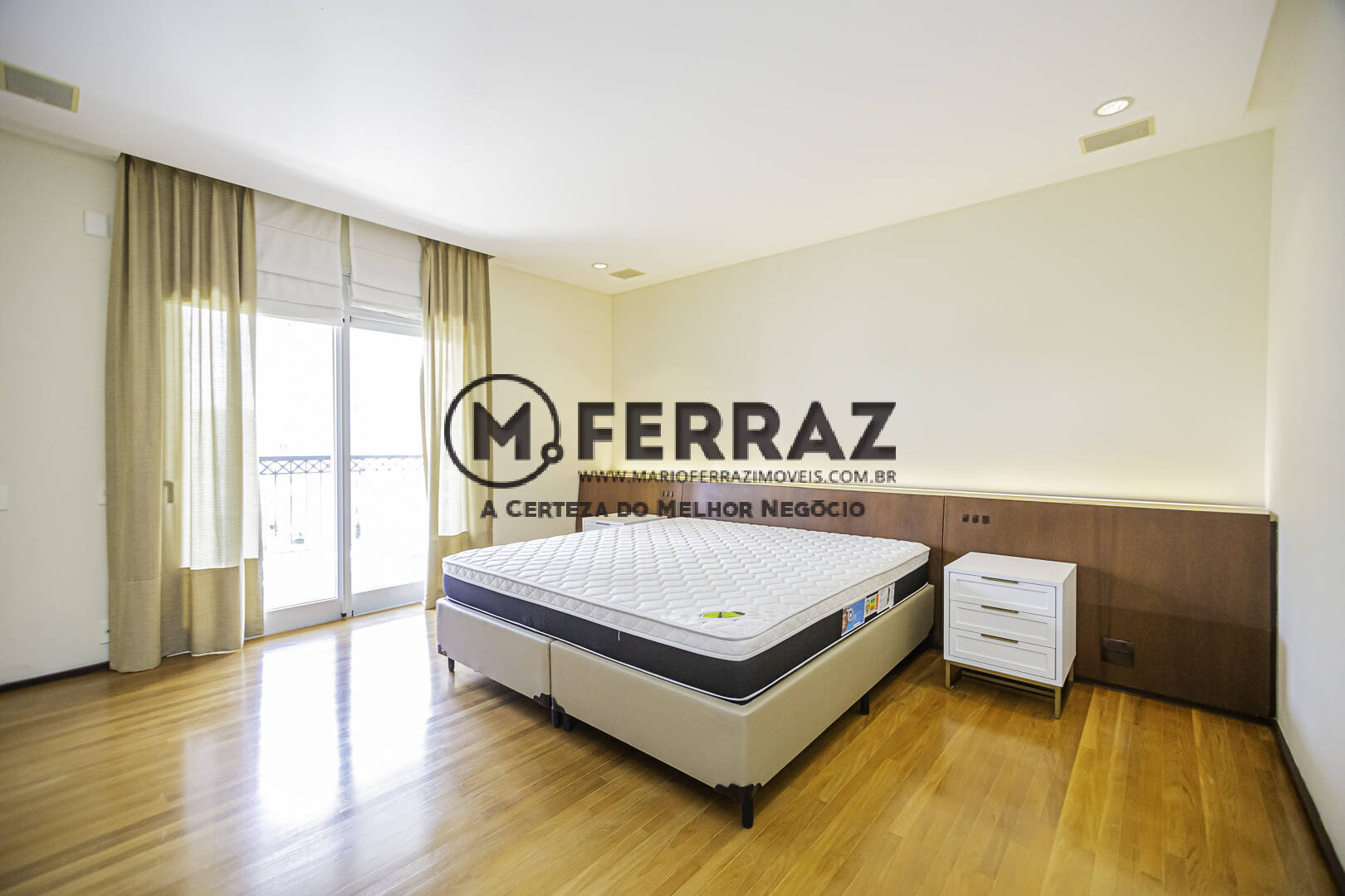 Apartamento para alugar com 4 quartos, 433m² - Foto 16