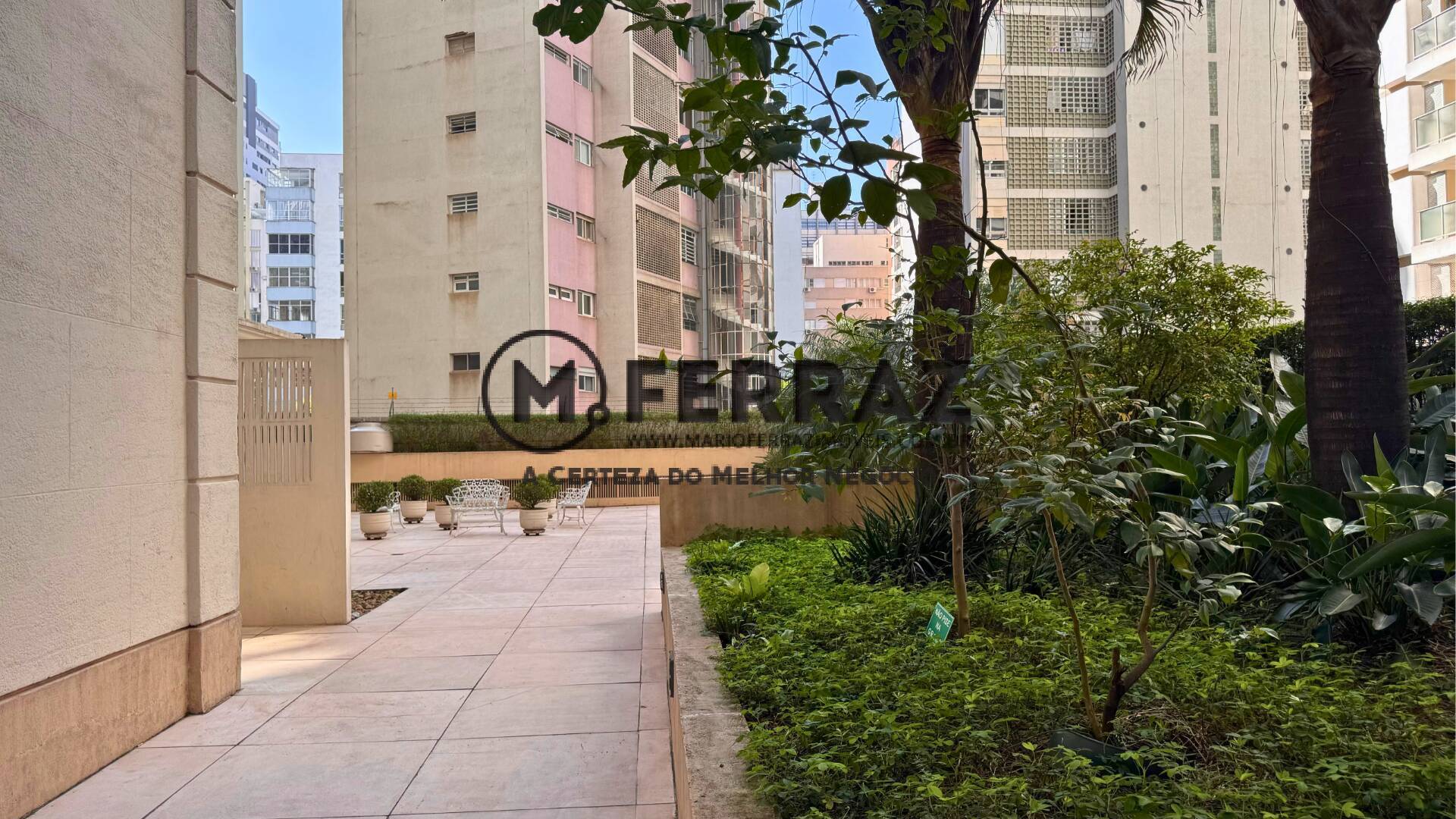 Apartamento à venda com 3 quartos, 221m² - Foto 33