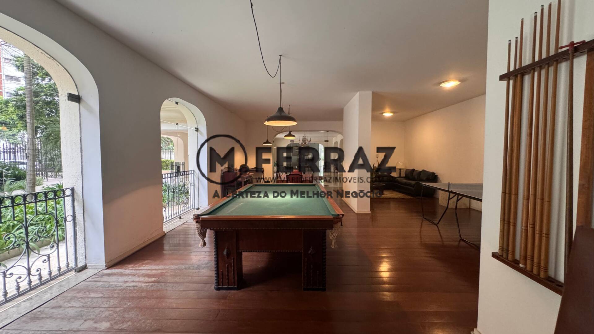 Apartamento à venda com 3 quartos, 221m² - Foto 37