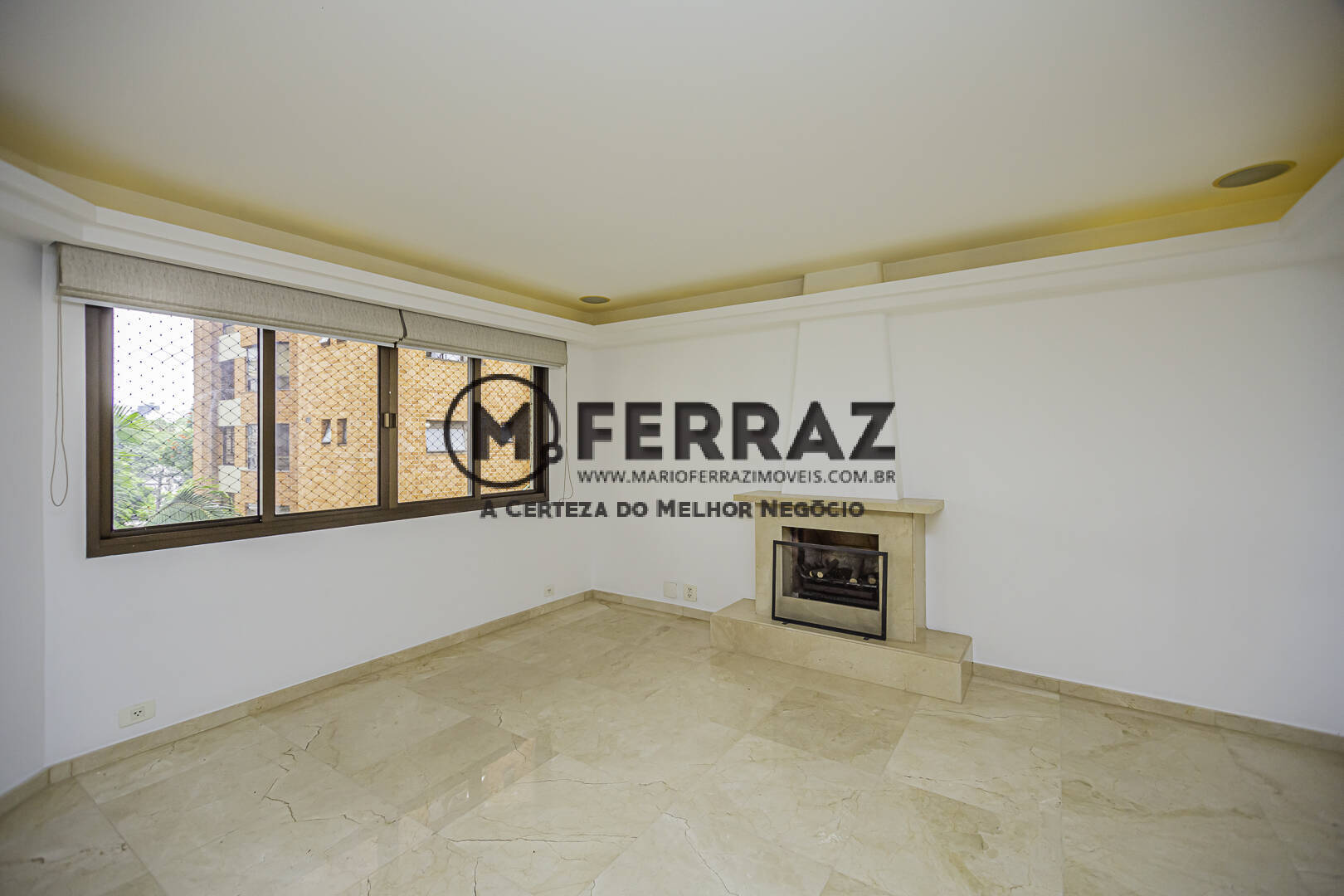 Apartamento para alugar com 3 quartos, 225m² - Foto 2