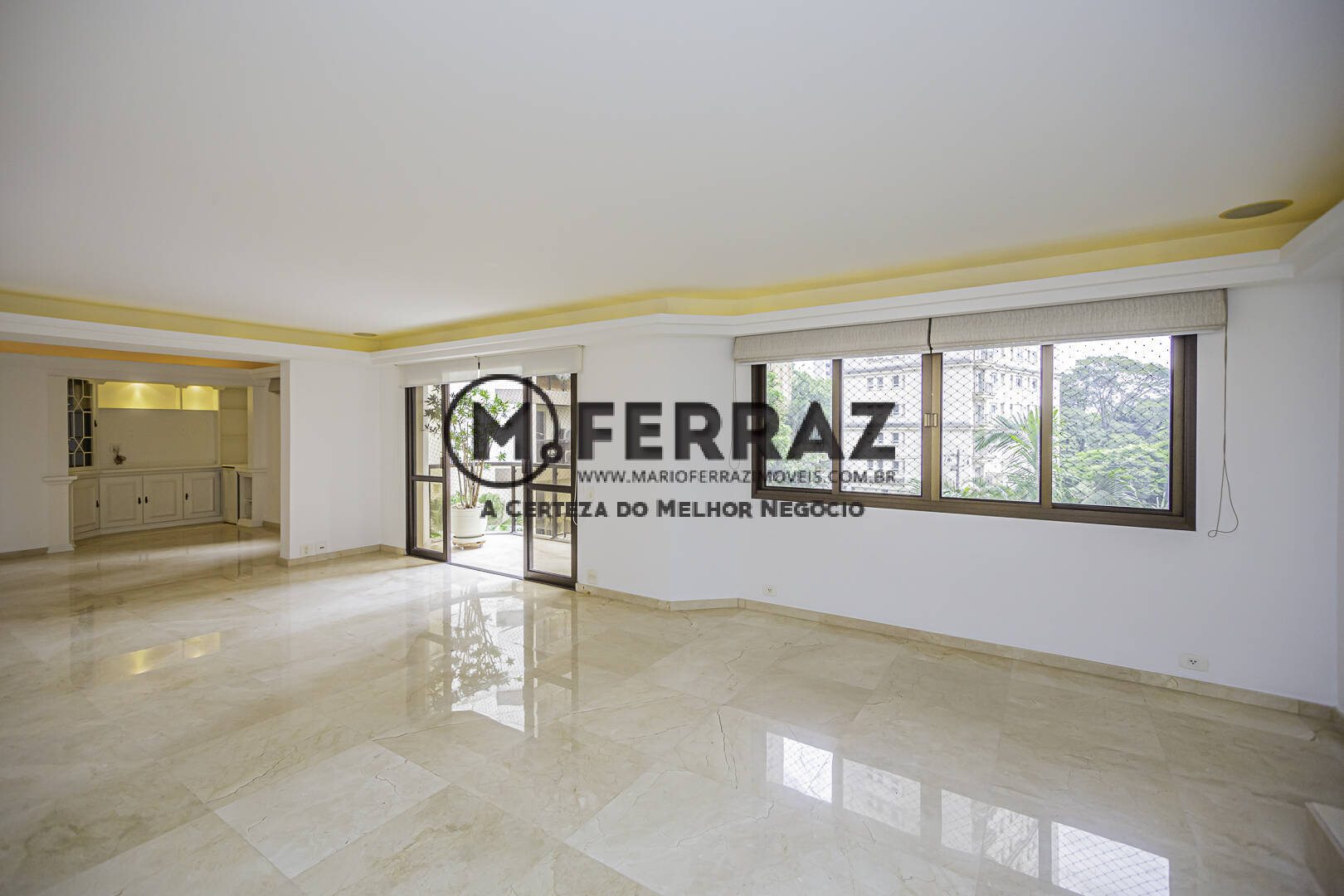 Apartamento para alugar com 3 quartos, 225m² - Foto 4