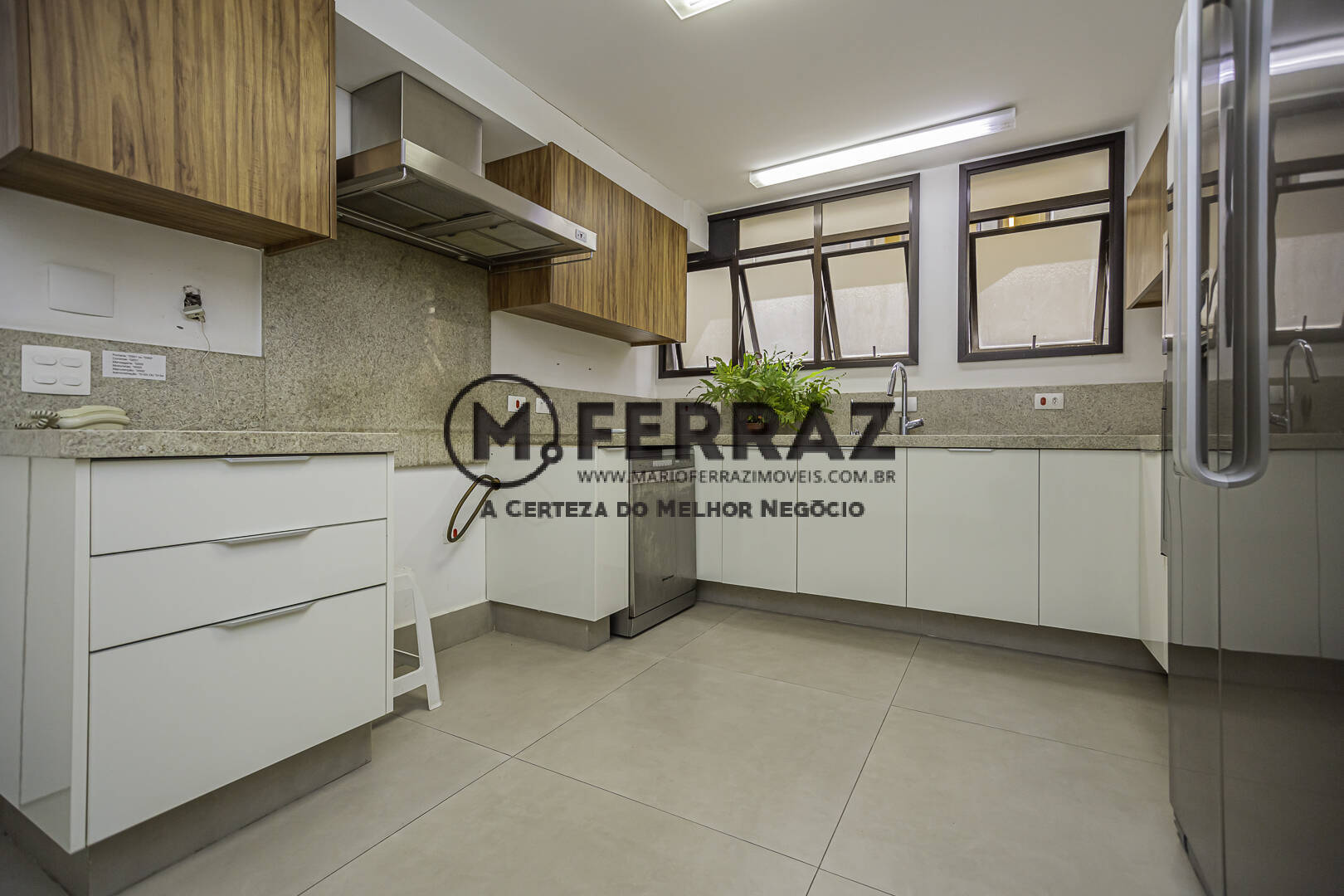 Apartamento à venda com 4 quartos, 340m² - Foto 15