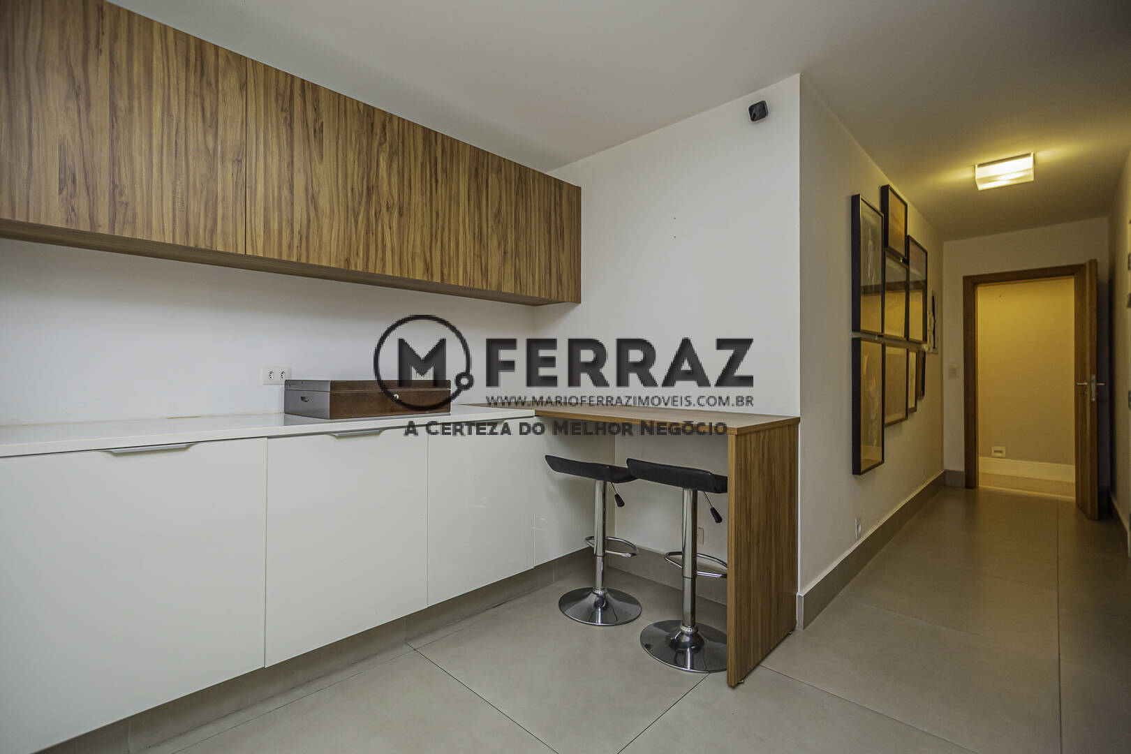 Apartamento à venda com 4 quartos, 340m² - Foto 17