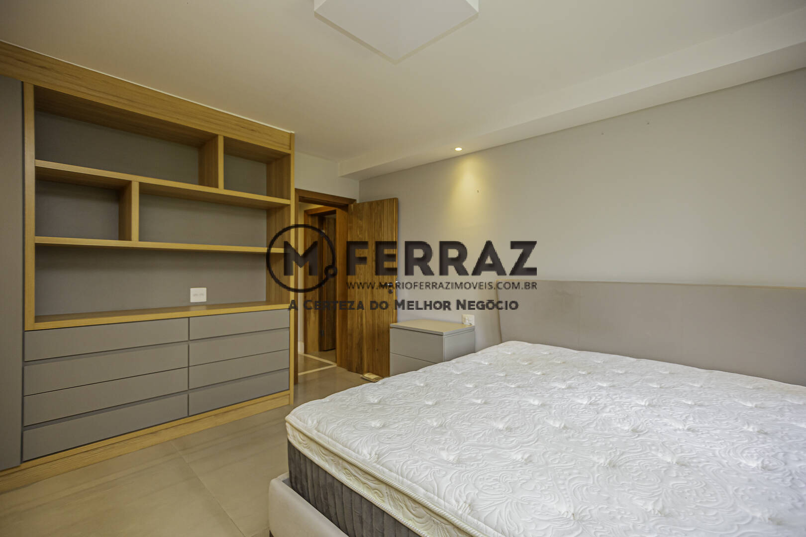 Apartamento à venda com 4 quartos, 340m² - Foto 33