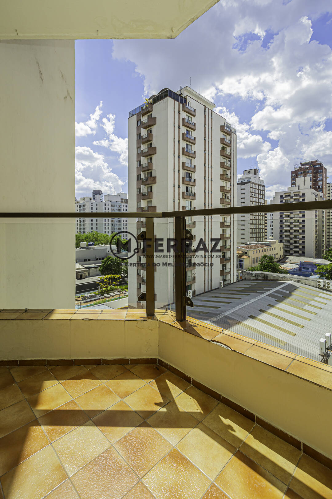 Apartamento à venda e aluguel com 3 quartos, 98m² - Foto 4