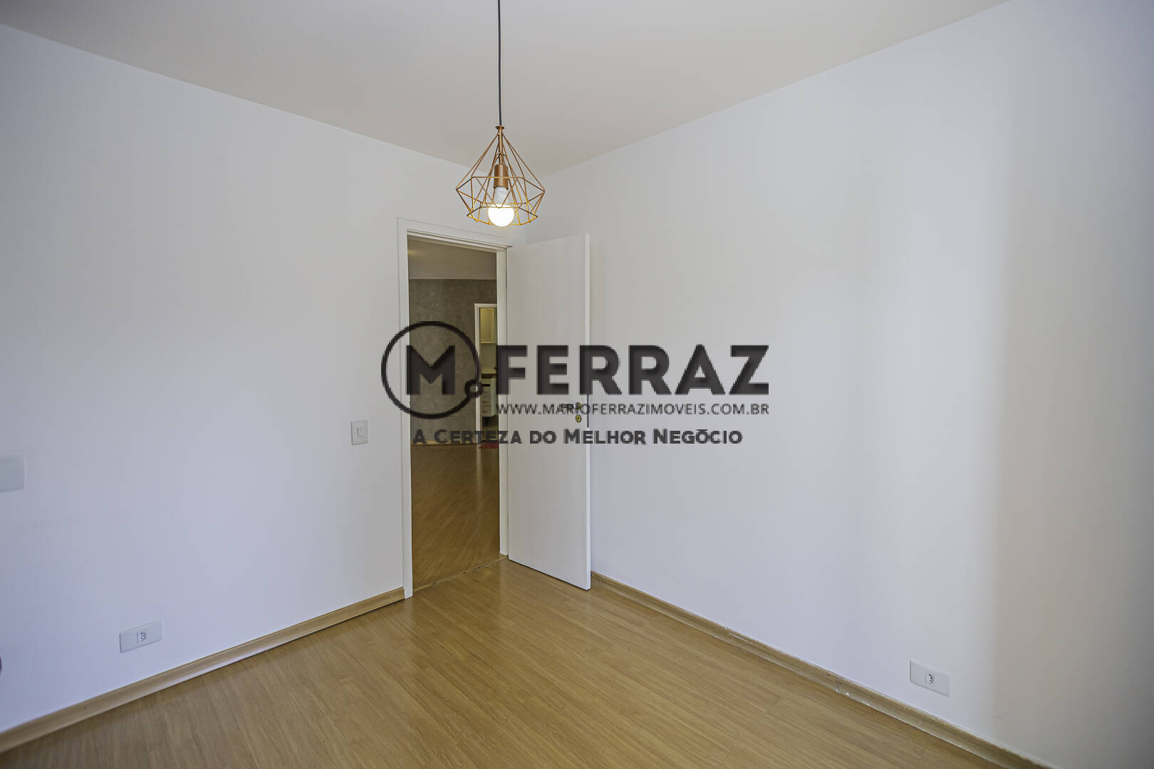 Apartamento à venda e aluguel com 3 quartos, 98m² - Foto 9