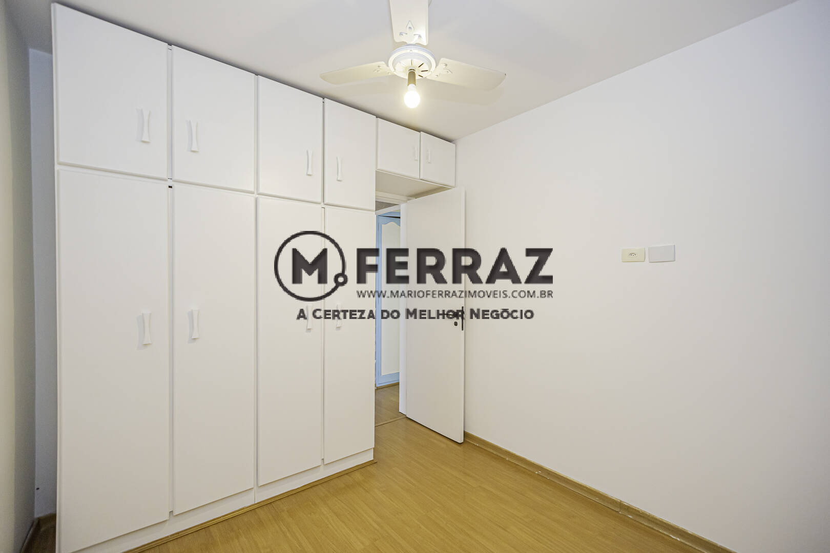 Apartamento à venda e aluguel com 3 quartos, 98m² - Foto 14