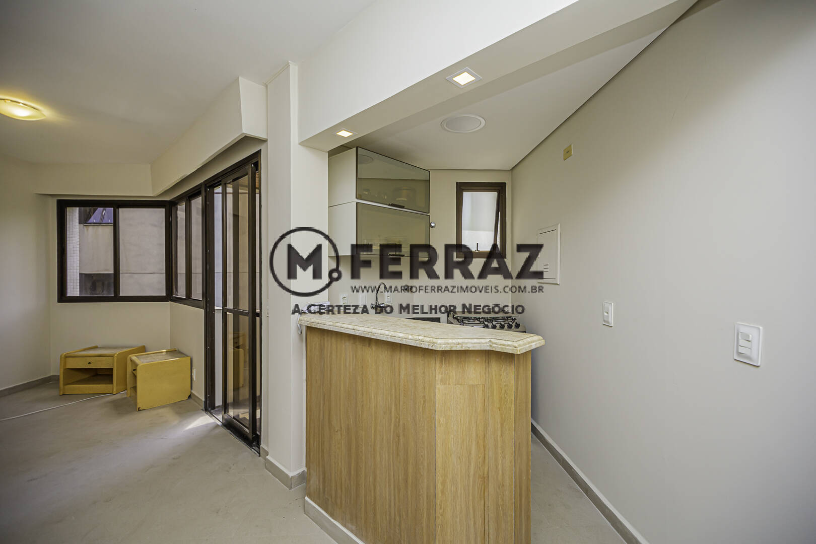 Apartamento à venda com 1 quarto, 44m² - Foto 4