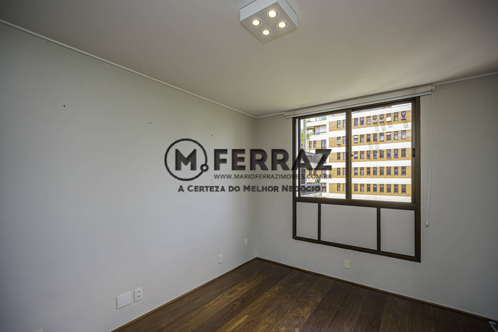 Apartamento à venda com 3 quartos, 200m² - Foto 10