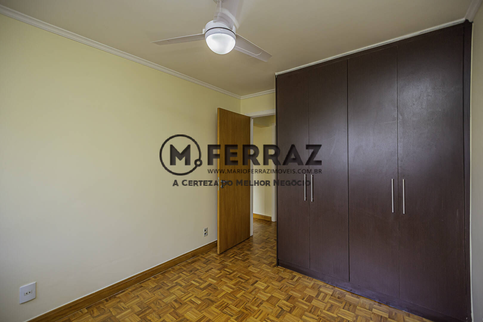 Apartamento para alugar com 3 quartos, 105m² - Foto 9