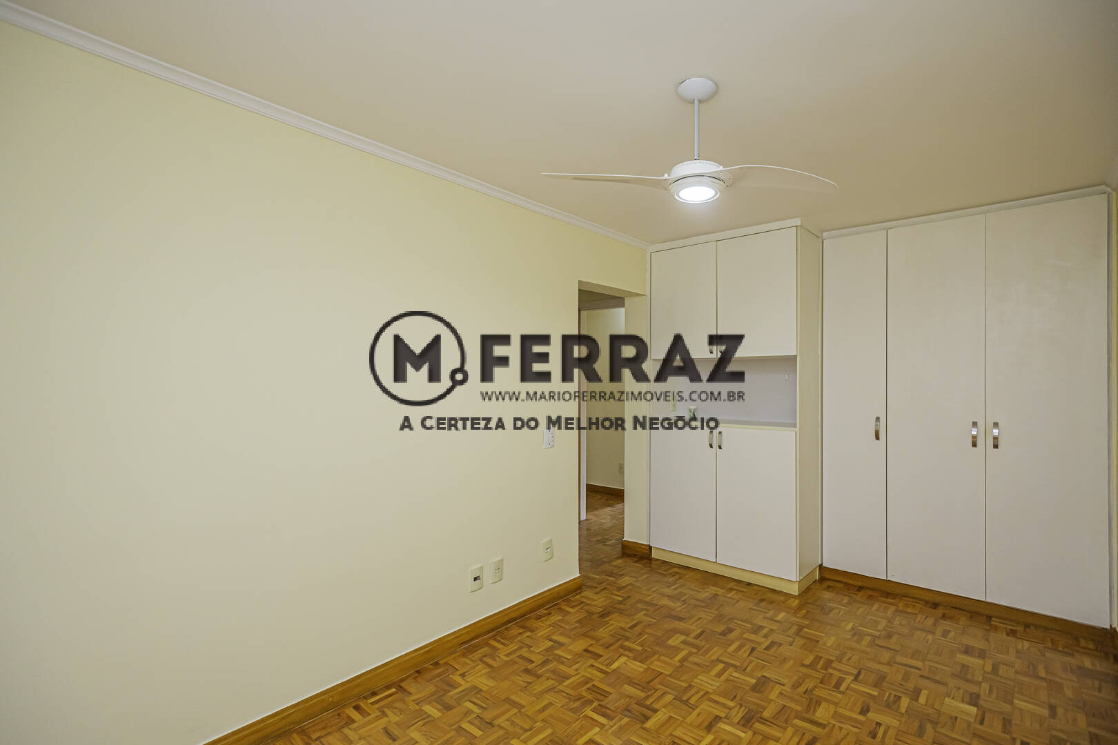 Apartamento para alugar com 3 quartos, 105m² - Foto 17