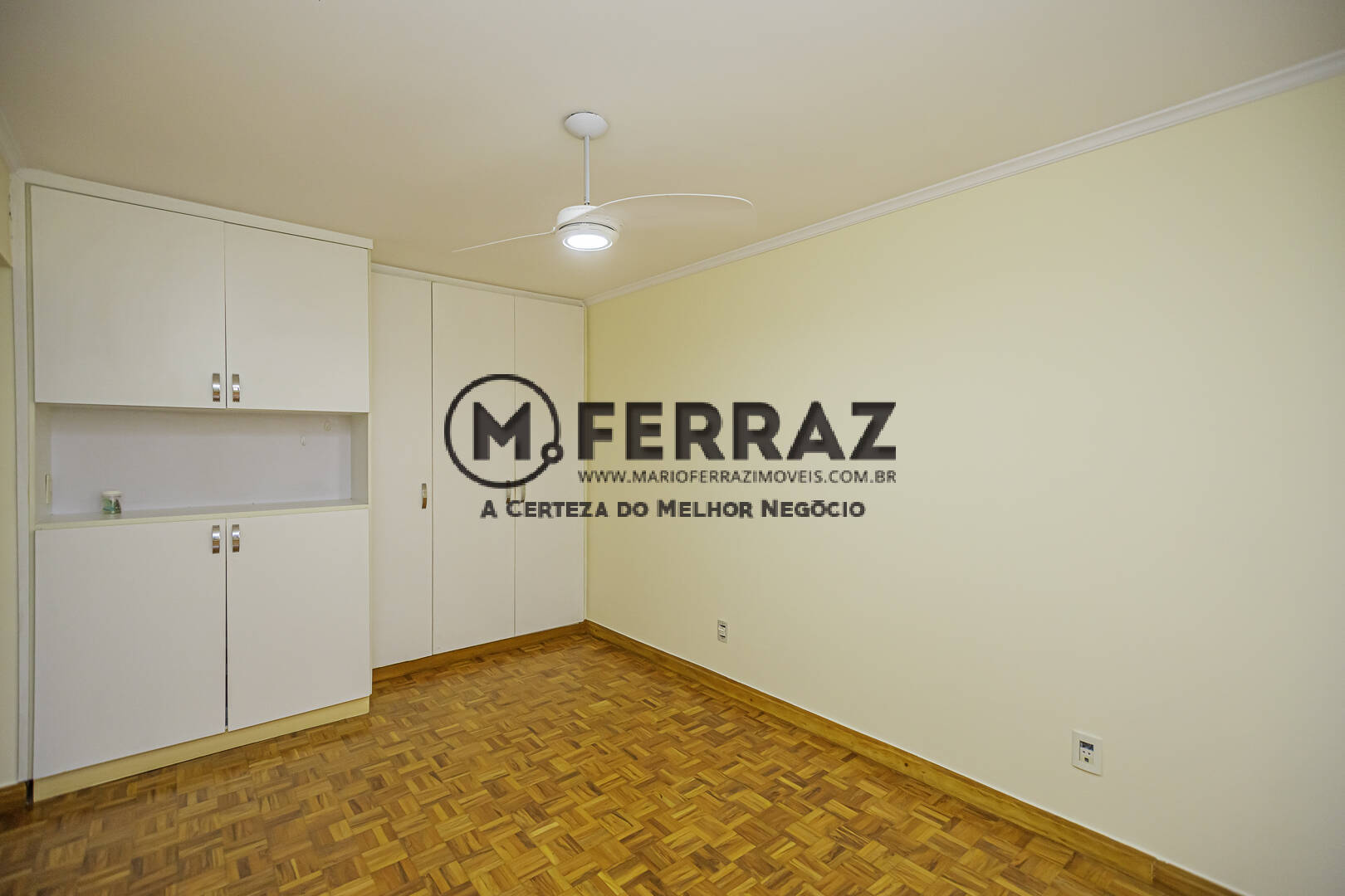 Apartamento para alugar com 3 quartos, 105m² - Foto 18