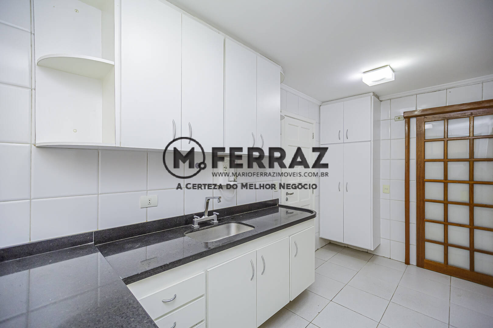 Apartamento para alugar com 3 quartos, 105m² - Foto 22