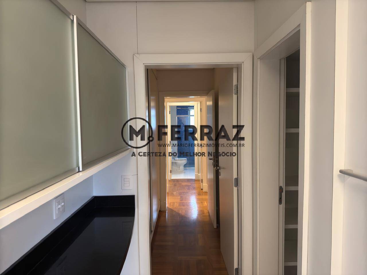 Apartamento à venda com 3 quartos, 274m² - Foto 13