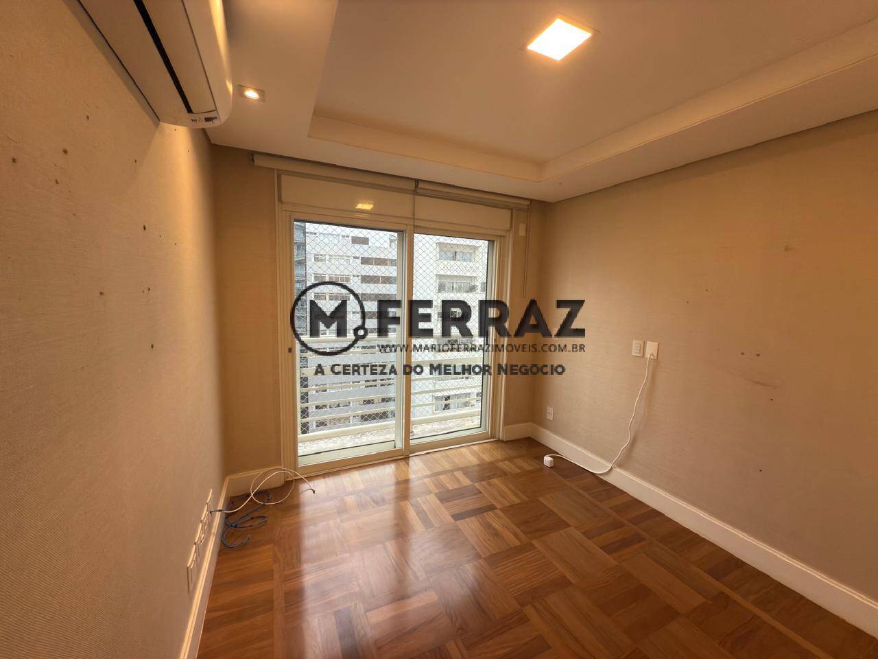 Apartamento à venda com 3 quartos, 274m² - Foto 14