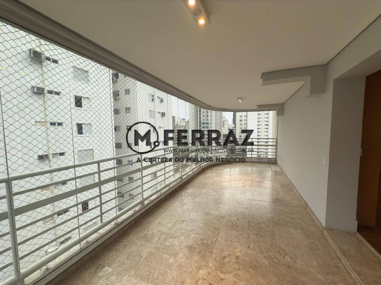 Apartamento à venda com 3 quartos, 274m² - Foto 5