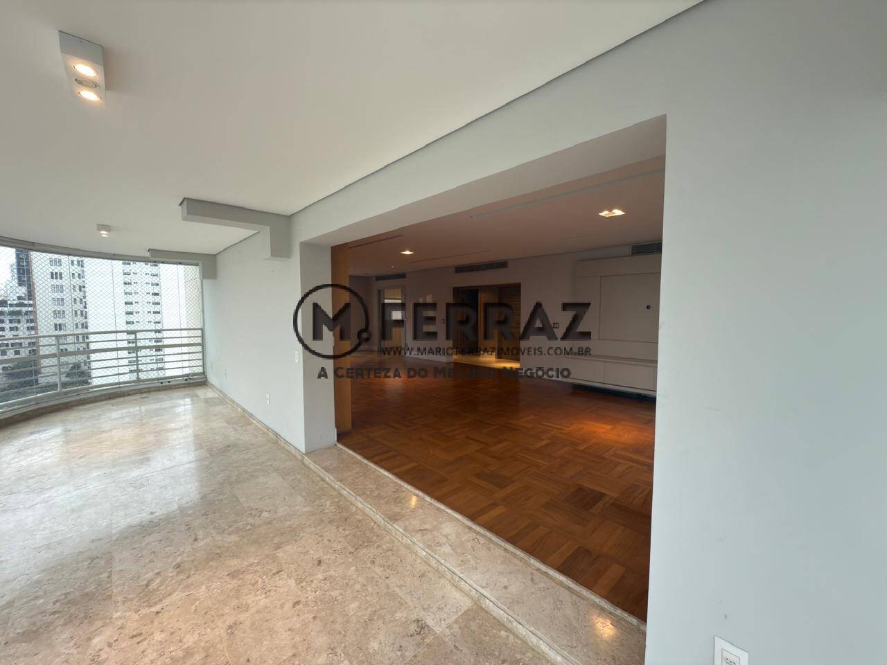 Apartamento à venda com 3 quartos, 274m² - Foto 8