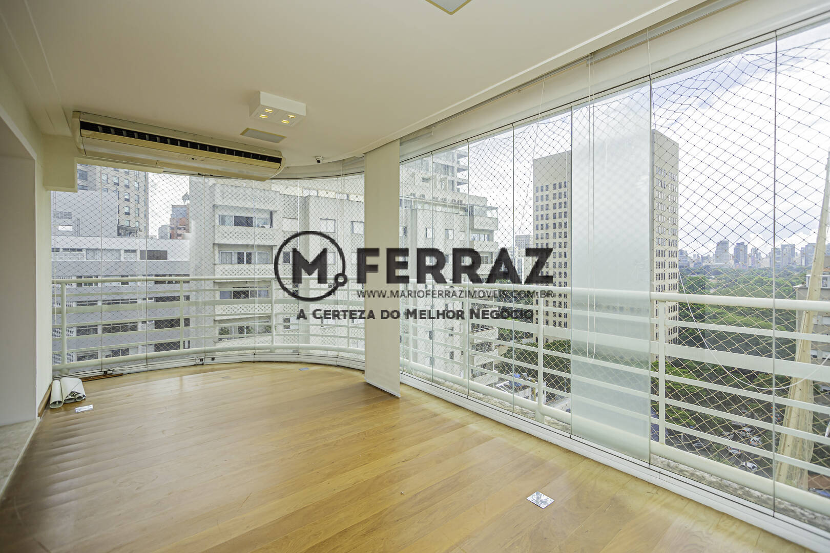 Apartamento para alugar com 3 quartos, 274m² - Foto 10