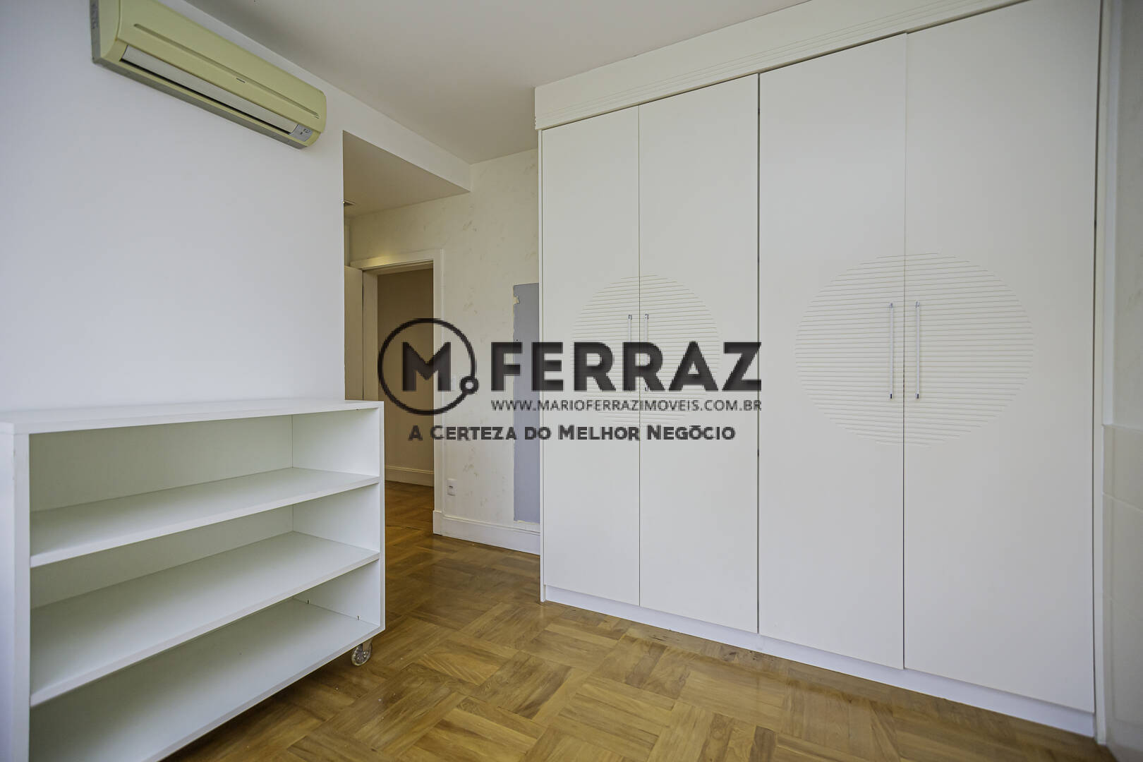 Apartamento para alugar com 3 quartos, 274m² - Foto 24