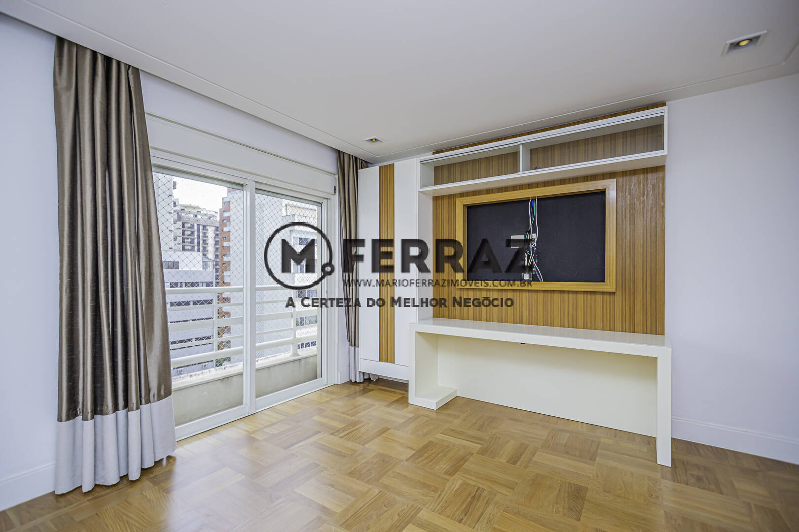 Apartamento para alugar com 3 quartos, 274m² - Foto 29