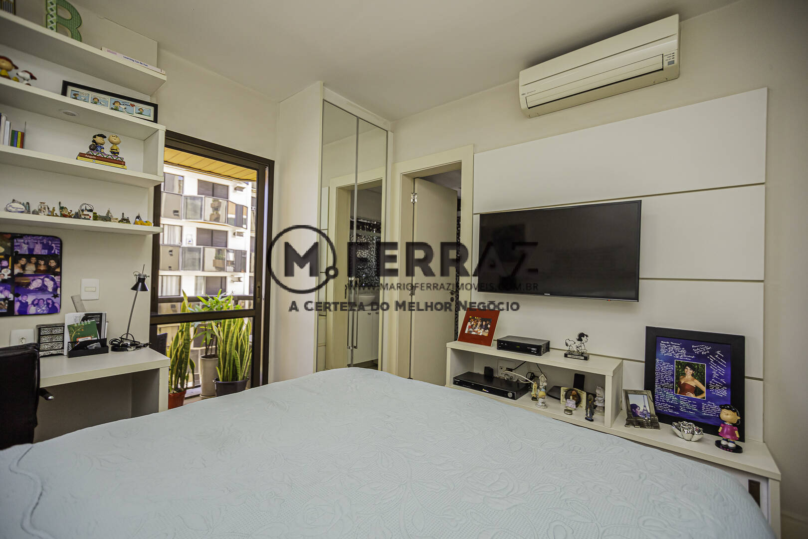 Apartamento à venda com 4 quartos, 213m² - Foto 15