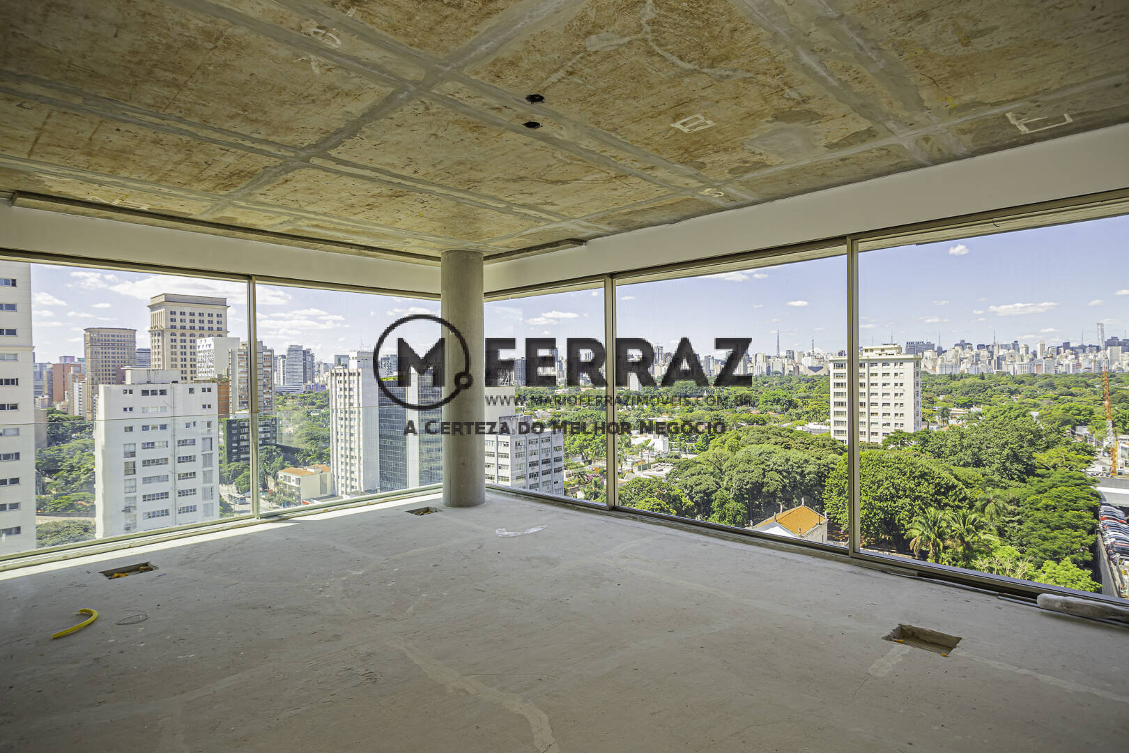 Apartamento à venda com 4 quartos, 356m² - Foto 1