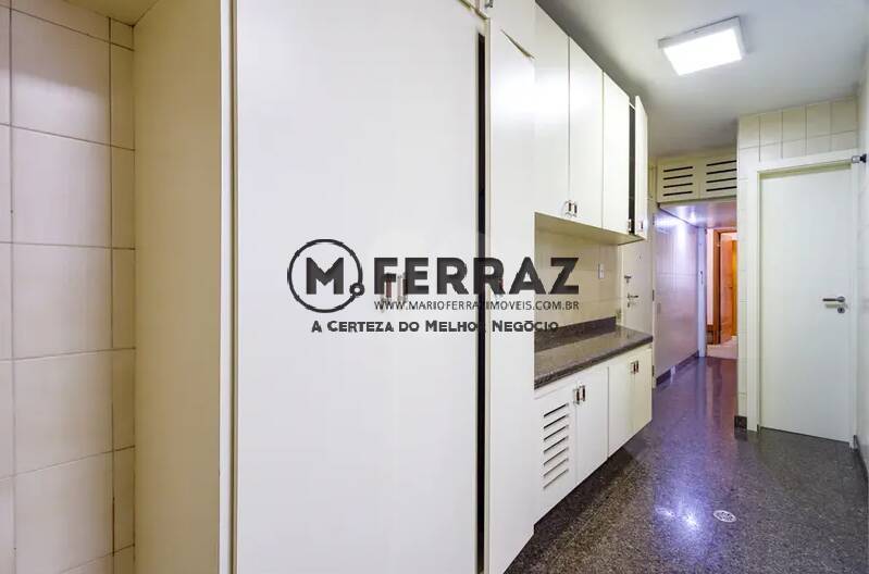 Apartamento à venda com 3 quartos, 217m² - Foto 12