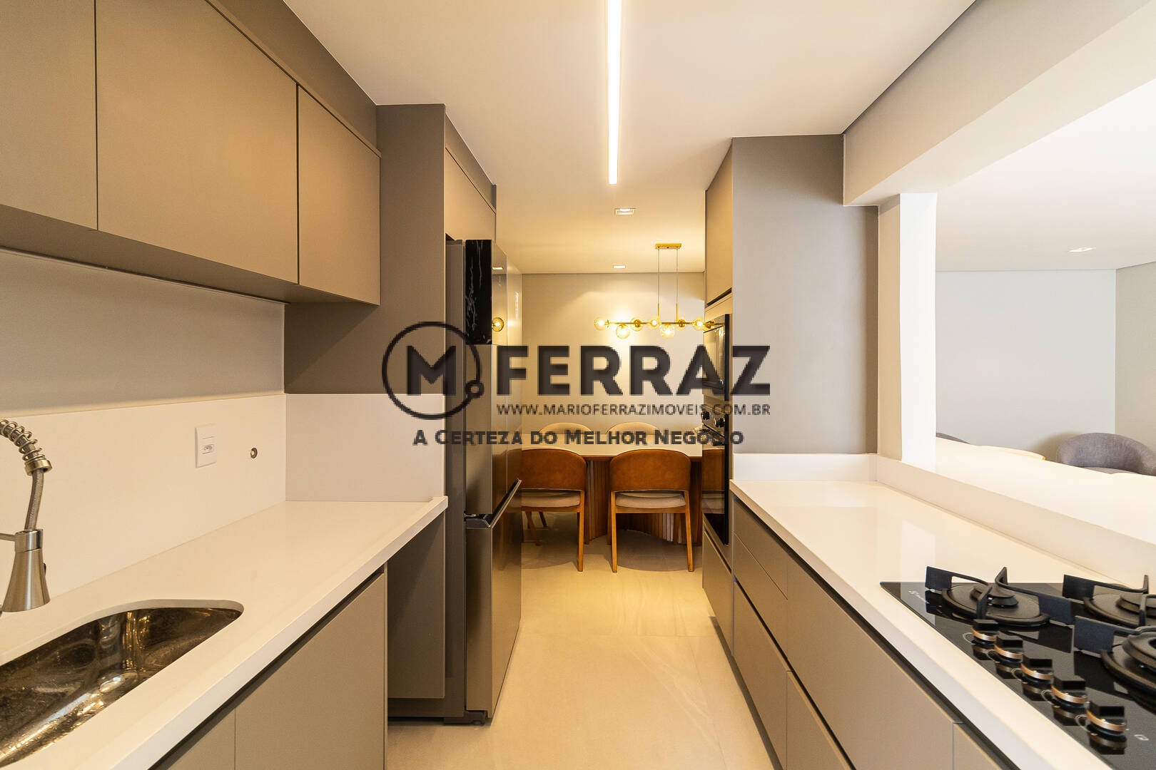 Apartamento à venda e aluguel com 2 quartos, 126m² - Foto 11