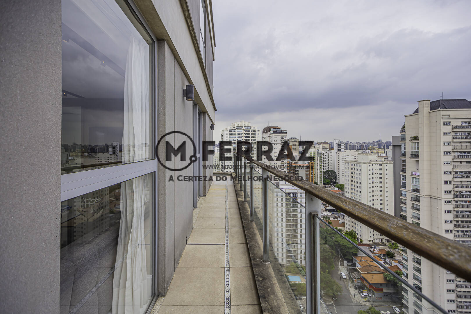 Apartamento para alugar com 1 quarto, 97m² - Foto 3