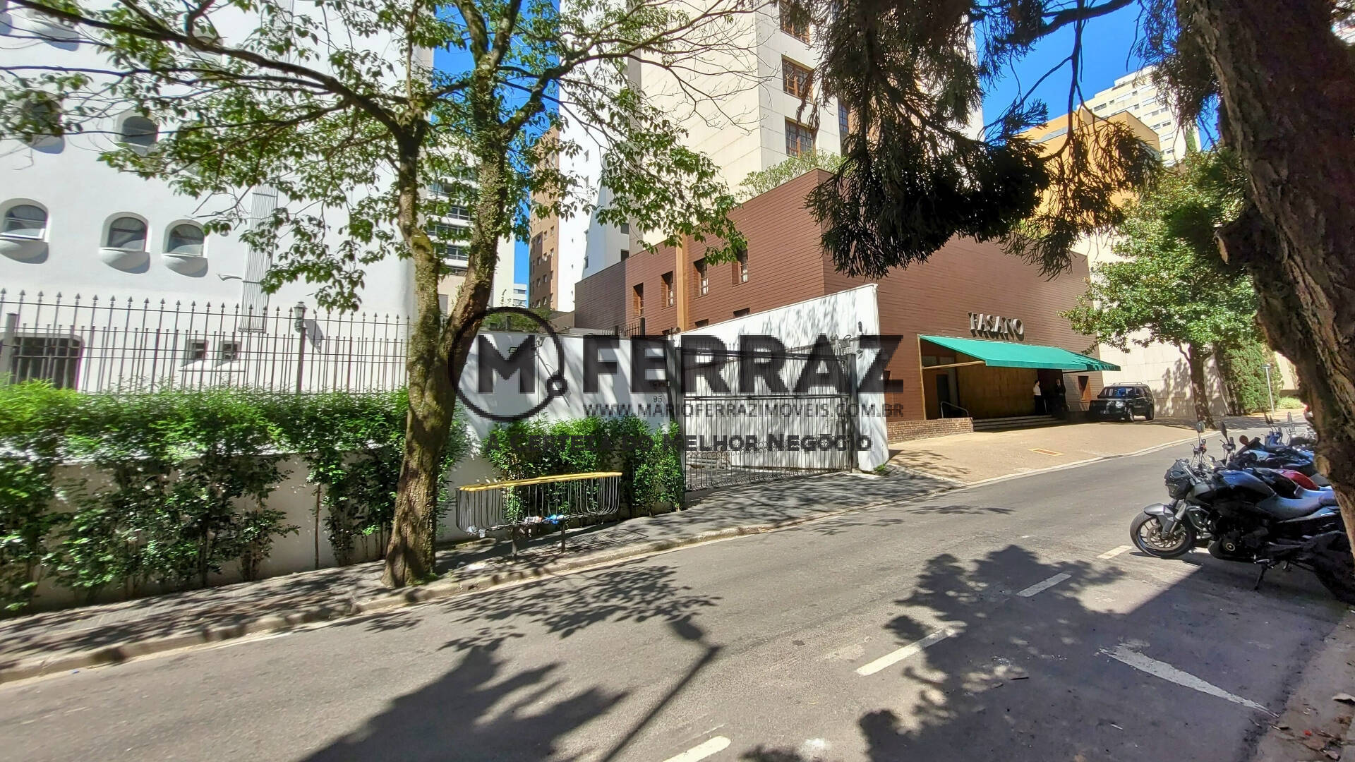 Apartamento à venda com 3 quartos, 270m² - Foto 47