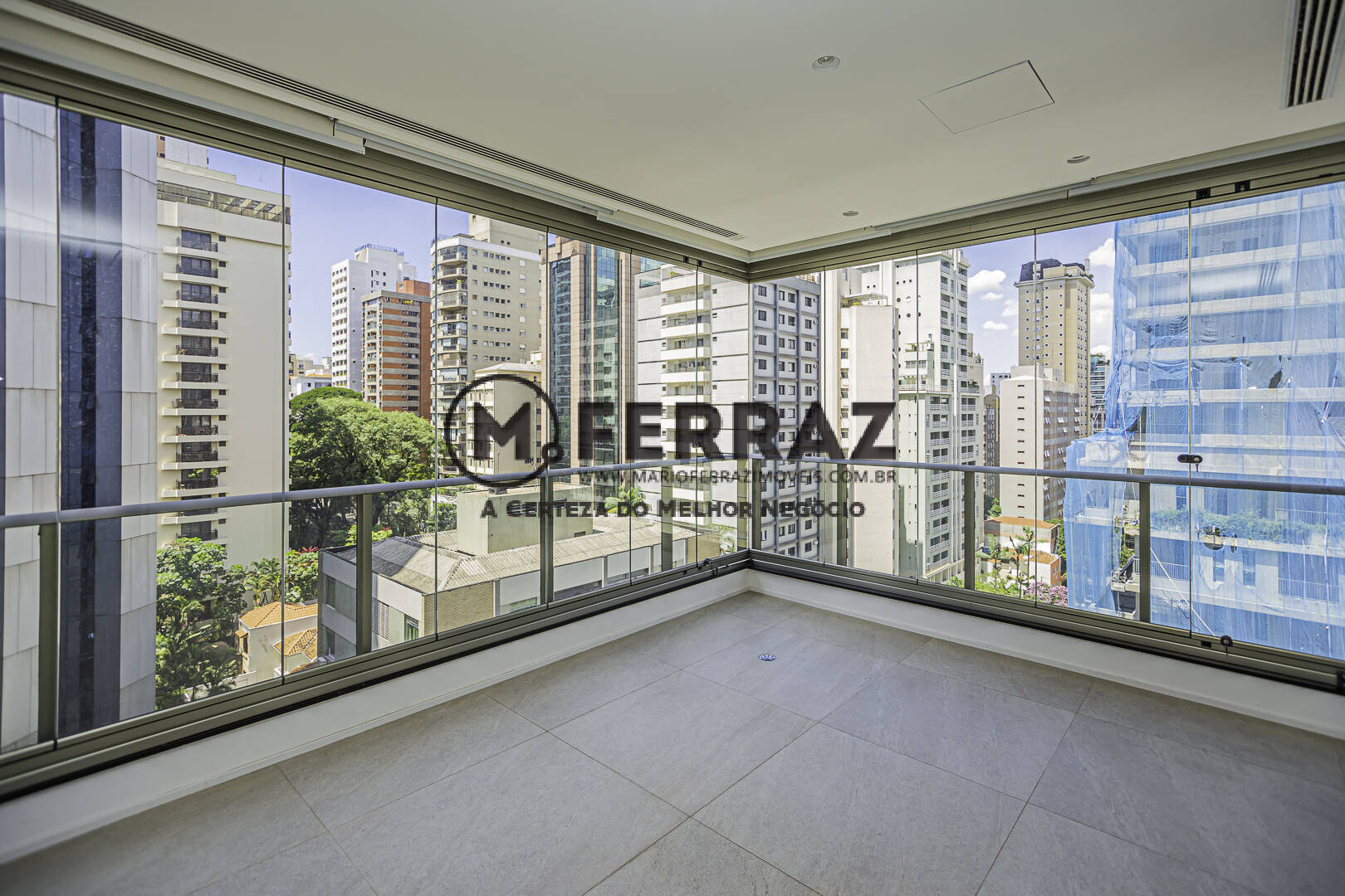 Apartamento à venda com 4 quartos, 270m² - Foto 10