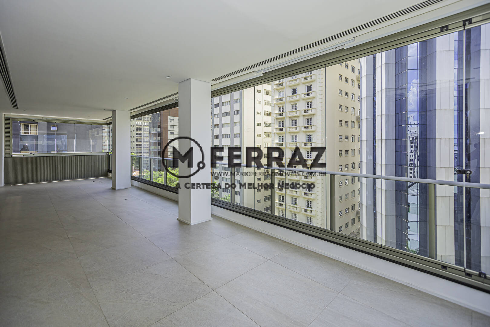 Apartamento à venda com 4 quartos, 270m² - Foto 9