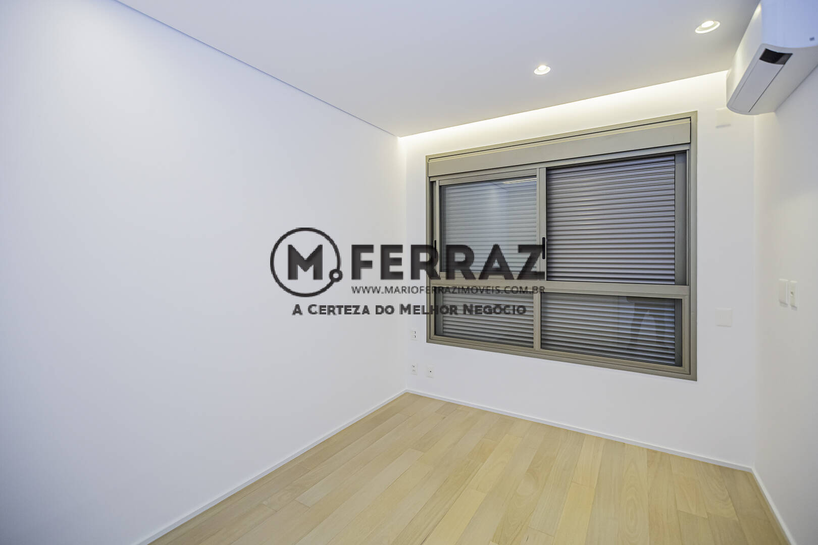 Apartamento à venda com 4 quartos, 270m² - Foto 22