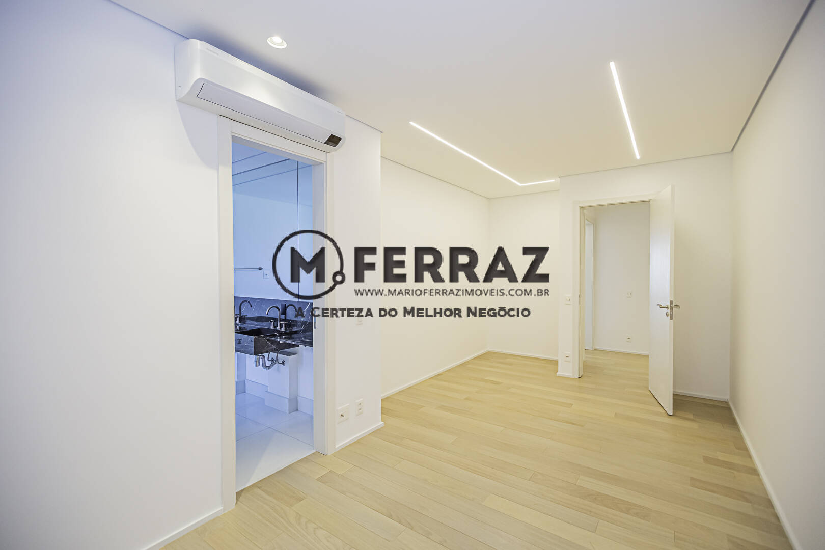 Apartamento à venda com 4 quartos, 270m² - Foto 17