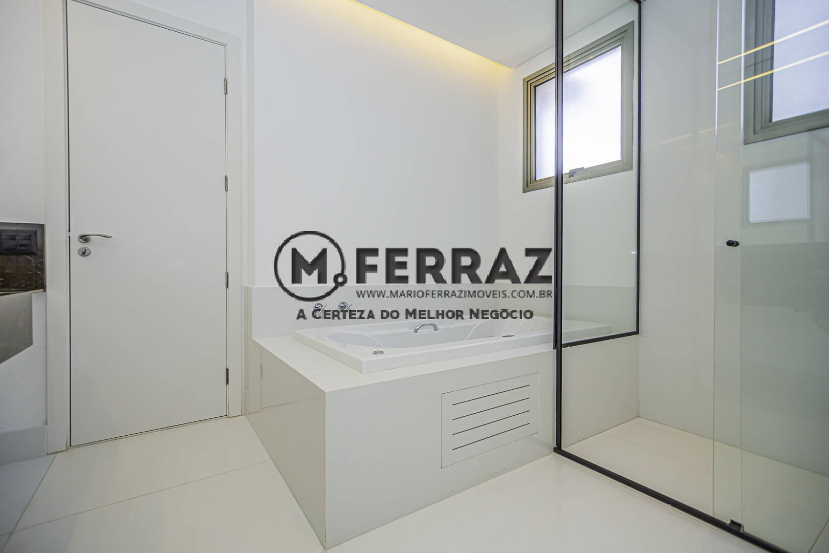 Apartamento à venda com 4 quartos, 270m² - Foto 20