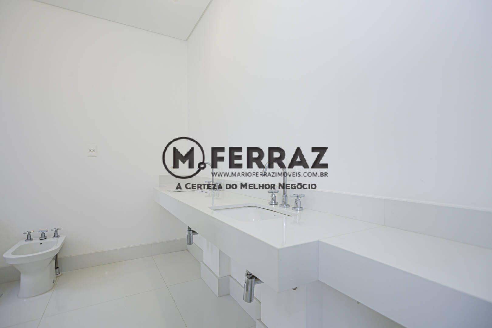 Apartamento à venda com 4 quartos, 270m² - Foto 22