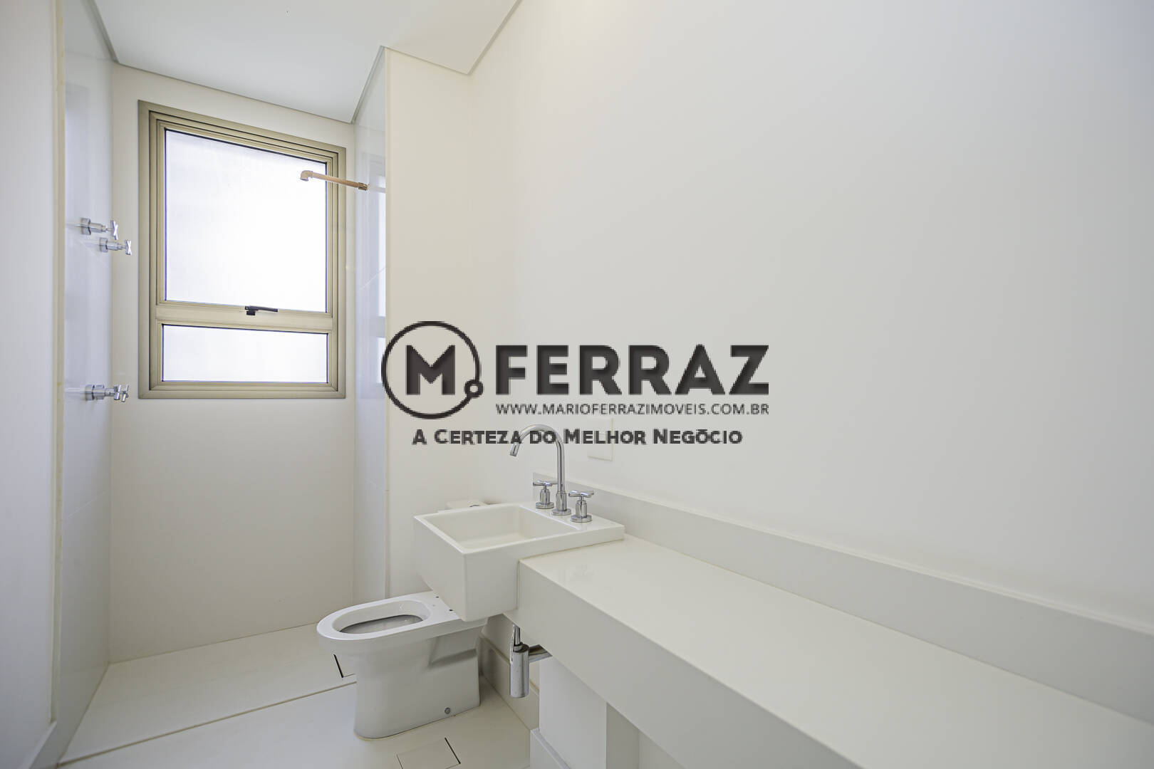 Apartamento à venda com 4 quartos, 270m² - Foto 32