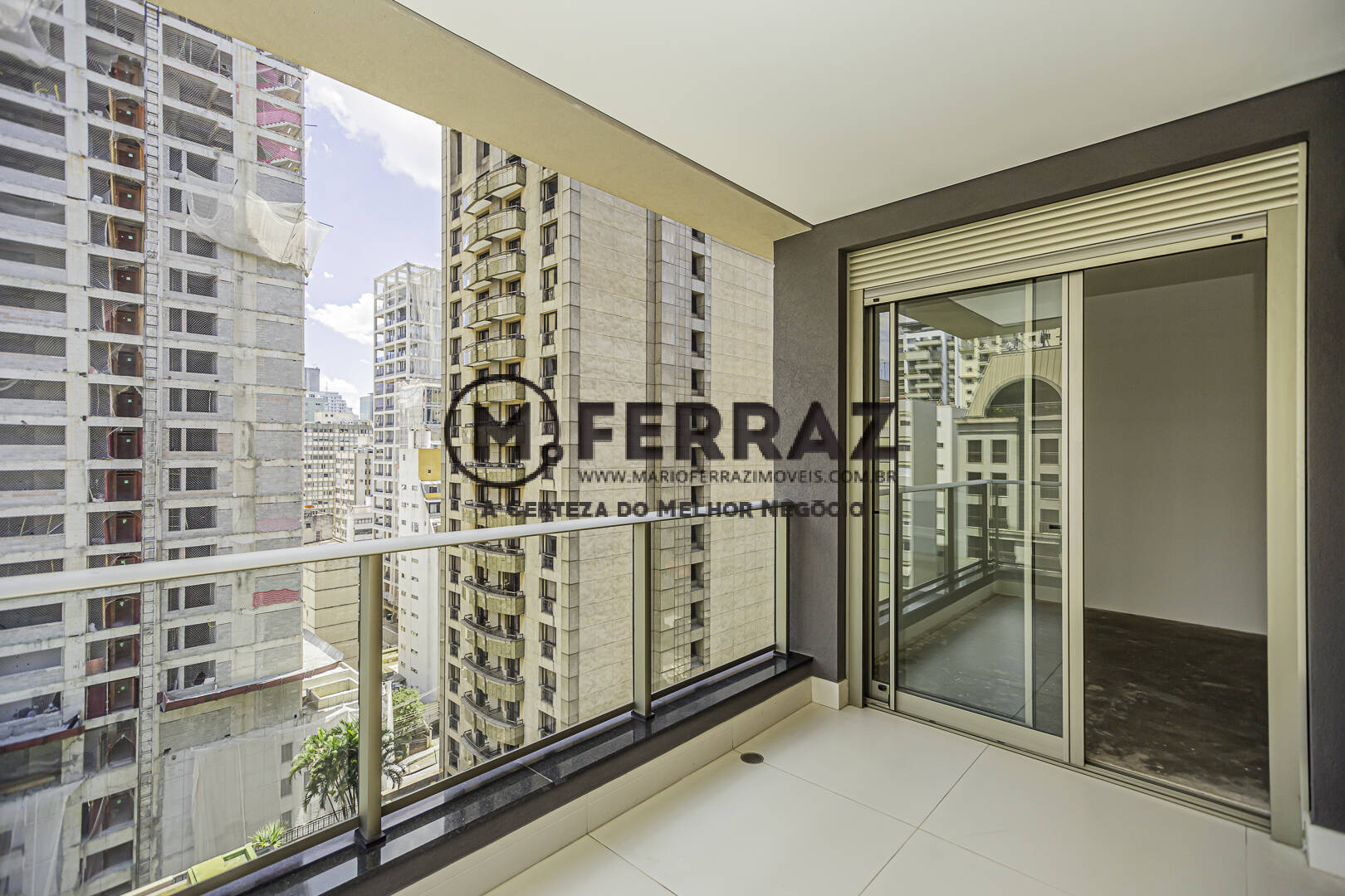 Apartamento à venda com 4 quartos, 270m² - Foto 25