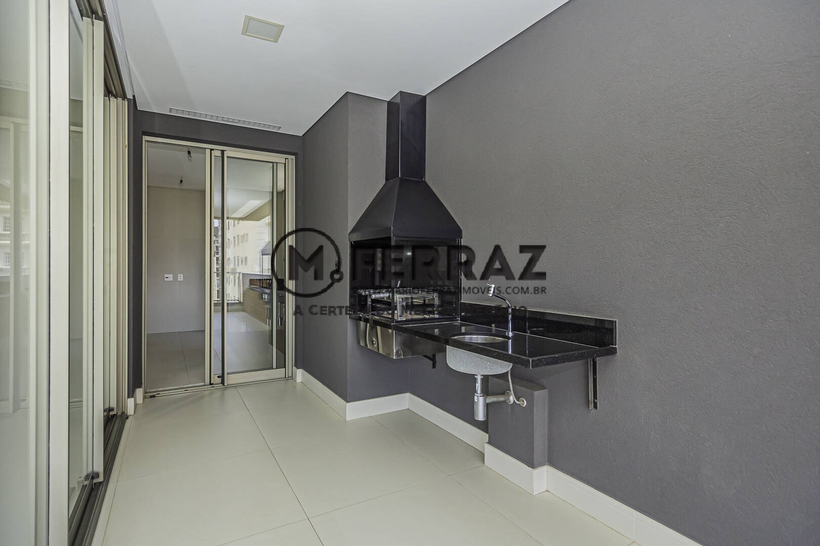 Apartamento à venda com 4 quartos, 270m² - Foto 9