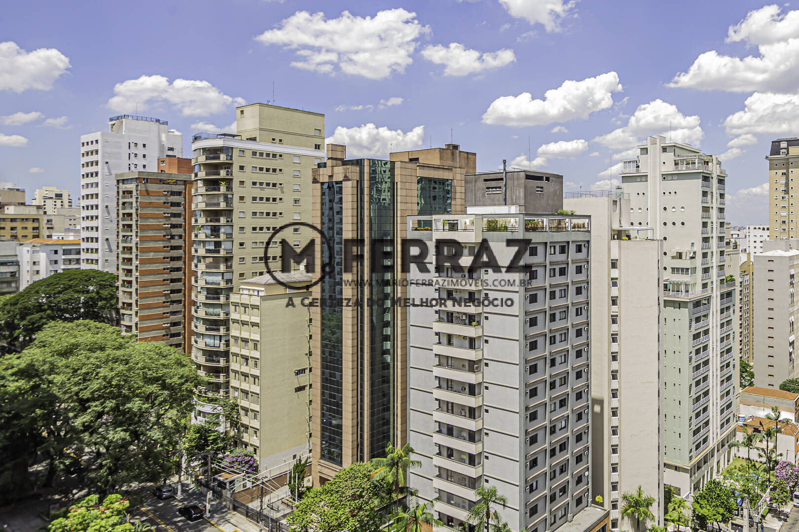 Apartamento à venda com 4 quartos, 270m² - Foto 5