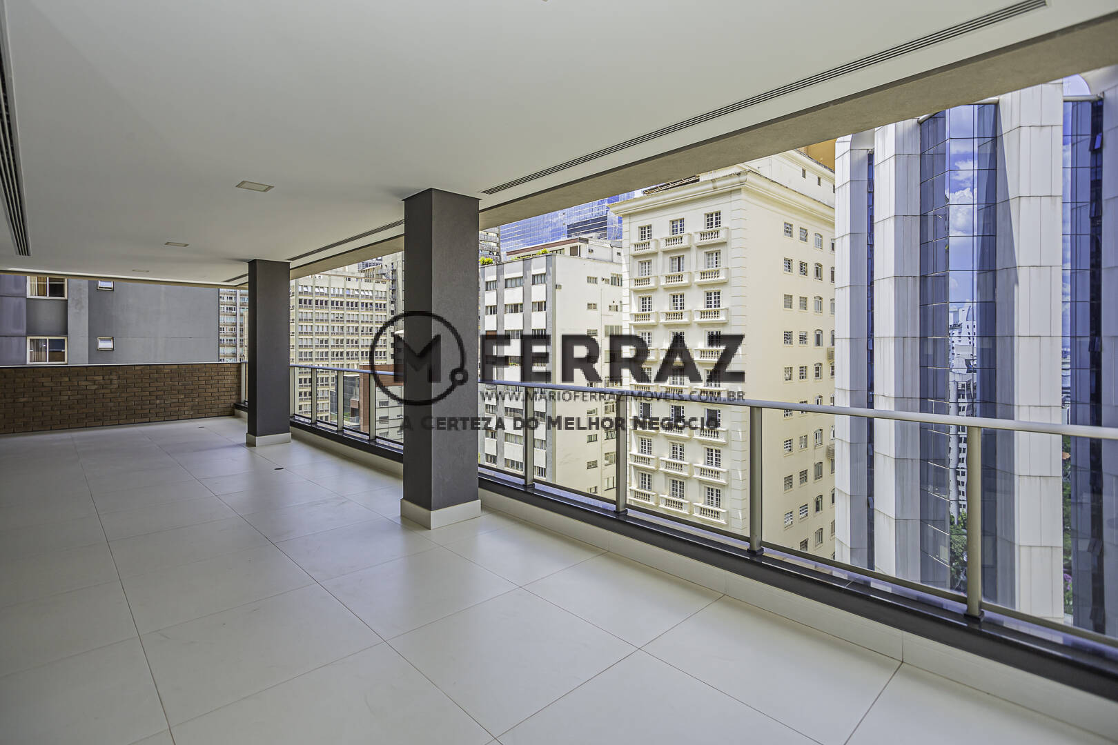 Apartamento à venda com 4 quartos, 270m² - Foto 4