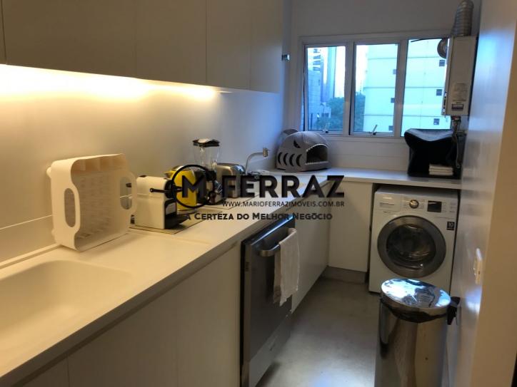 Apartamento à venda com 3 quartos, 130m² - Foto 18