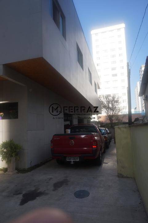 Sobrado à venda e aluguel com 3 quartos, 240m² - Foto 3